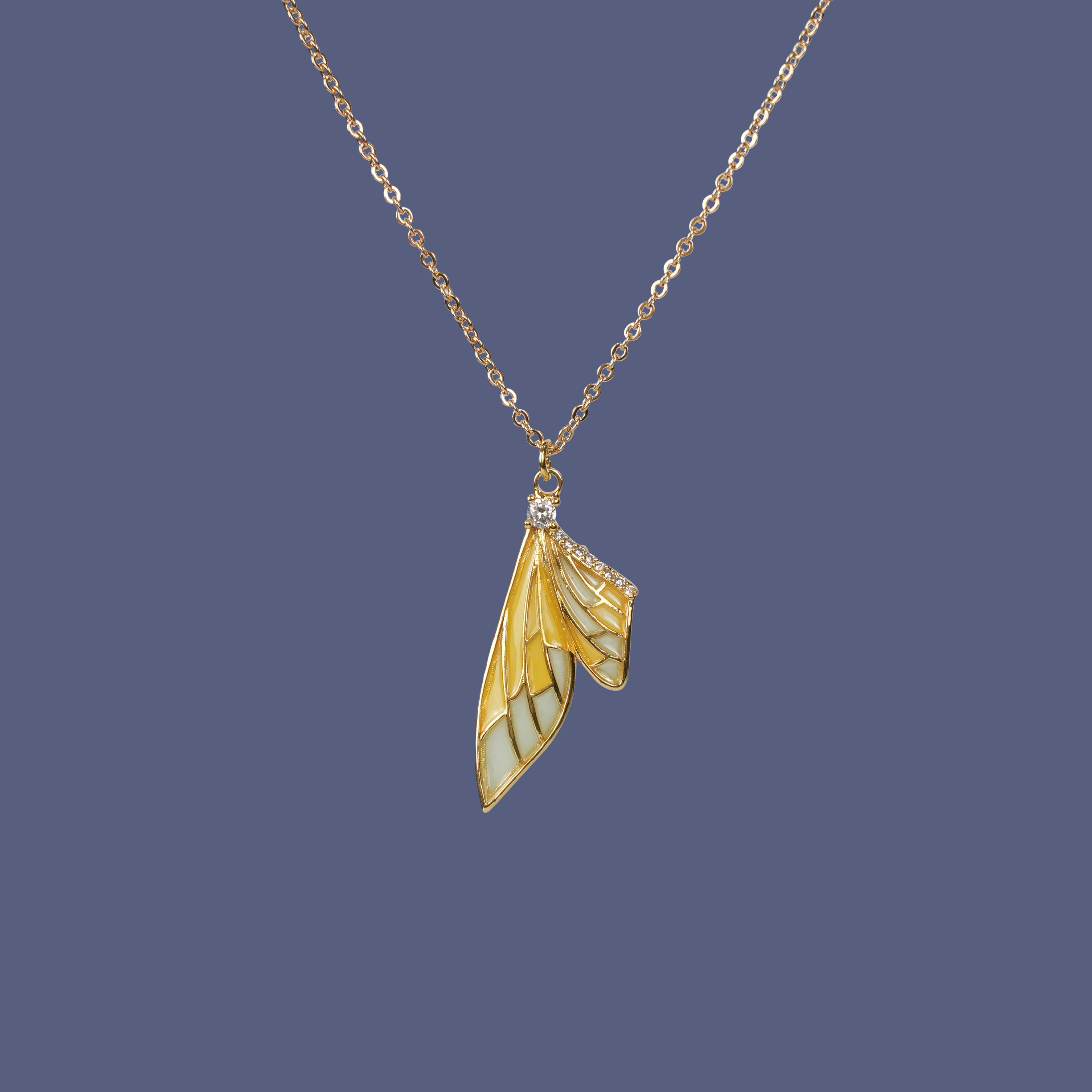 The butterfly wings pendant necklace